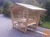 Vrtni paviljon z garnituro