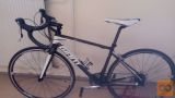 Prodam cestno kolo giant defy 2 kot je na sliki cena 500€