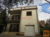 Crikvenica, okolica -Prostrana obiteljska kuća u mirnom