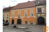 PRODAMO POSLOVNO STANOVANJSKI OBJEKT V CENTRU