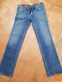 levis ženske jeans hlače kavbojke W28 L32 NOVE