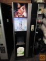 Kavni stroij Vending machine.