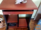 Računalniška miza ali pisalna miza na kolce kot nova 40€